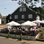 בית הארחה Landhaus Suechterscheid 3*