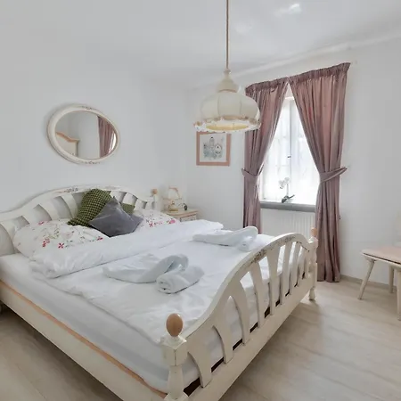 Gasthuis Landhaus Suechterscheid 3*