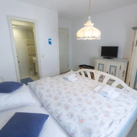 Landhaus Suechterscheid בית הארחה 3*